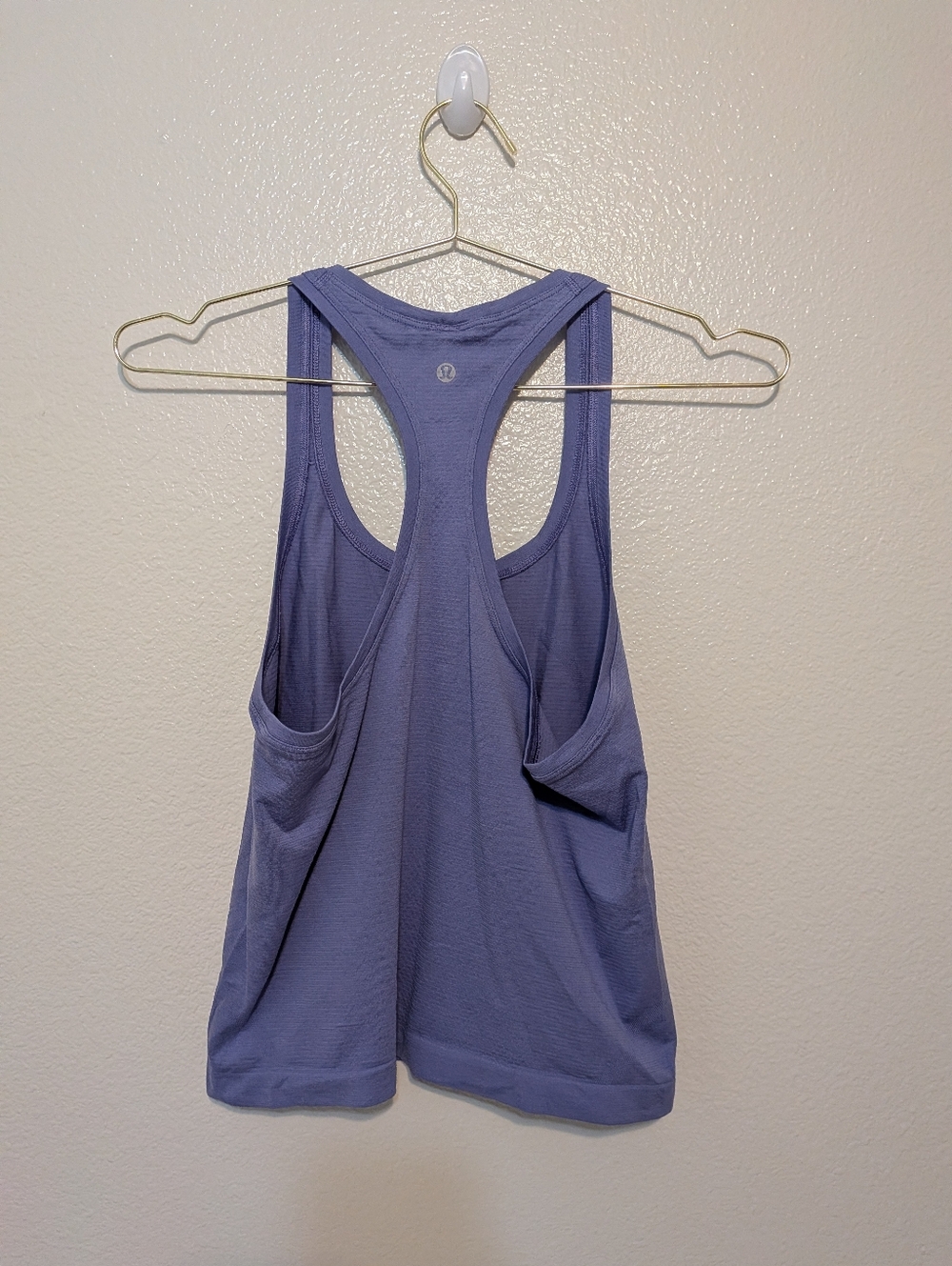 Lululemon Swiftly Tech Racerback 2.0 - Picture 2 of 3